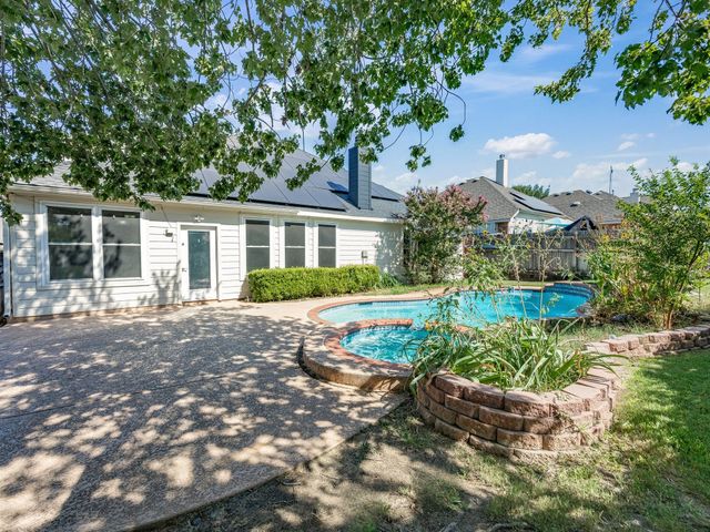 7129 Sundance Lane, Fort Worth, TX 76179