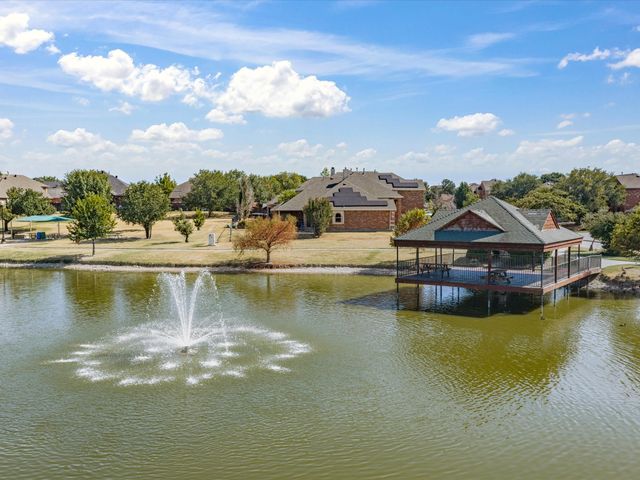 7129 Sundance Lane, Fort Worth, TX 76179