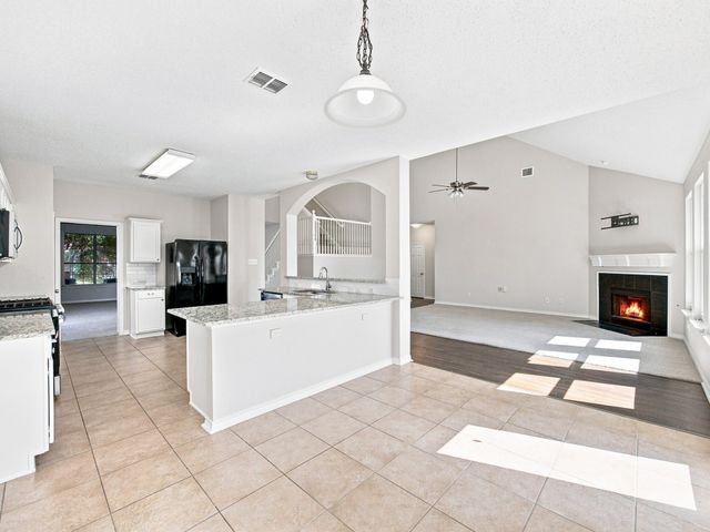 7129 Sundance Lane, Fort Worth, TX 76179