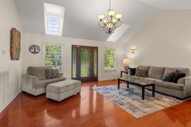 6931 Cowan Rd, Springfield, TN 37172