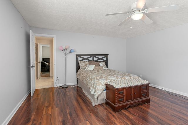 6931 Cowan Rd, Springfield, TN 37172