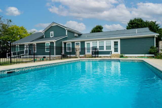 6931 Cowan Rd, Springfield, TN 37172
