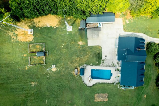 6931 Cowan Rd, Springfield, TN 37172
