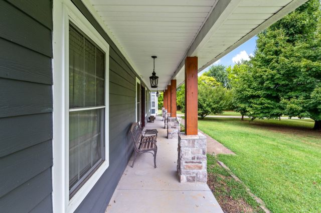 6931 Cowan Rd, Springfield, TN 37172