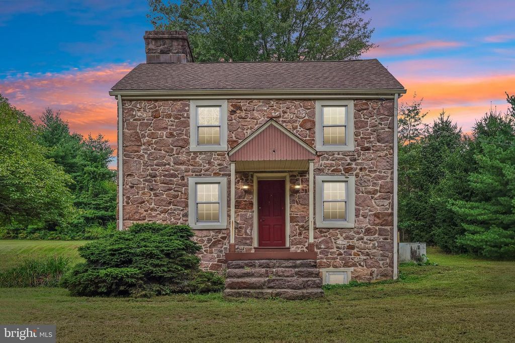 1841 POTTSTOWN PIKE, POTTSTOWN, PA 19465 — exterior