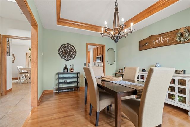 1810 Lori Ln, Hermitage, PA 16148