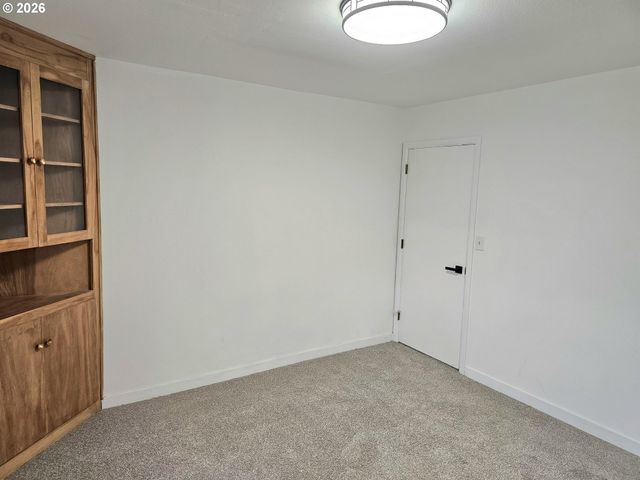 365 BRYAN St, Woodburn, OR 97071