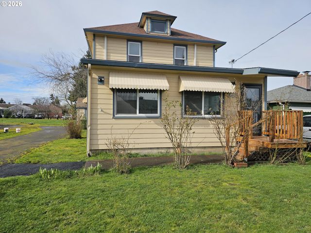 365 BRYAN St, Woodburn, OR 97071