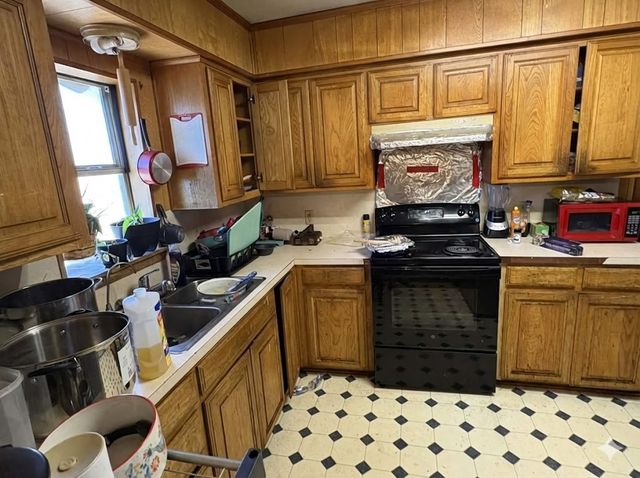 710 Shawnee Street, Graham, TX 76450