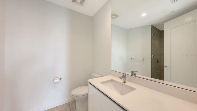 301 QUAY COMMONS 1210, Sarasota, FL 34236