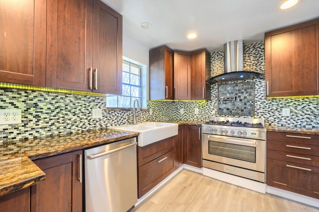 1716 Surrey Court, Garland, TX 75043