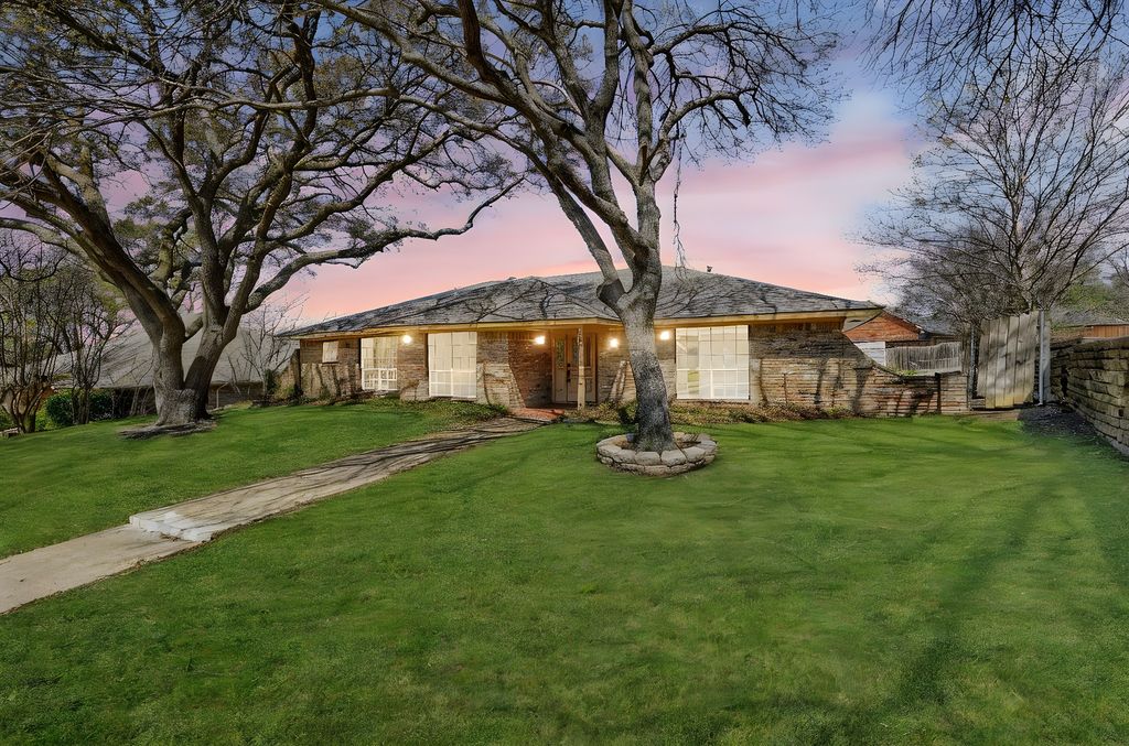 1716 Surrey Court, Garland, TX 75043