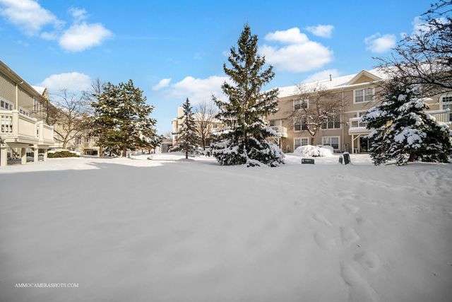 369 Vaughn Circle, Aurora, IL 60502