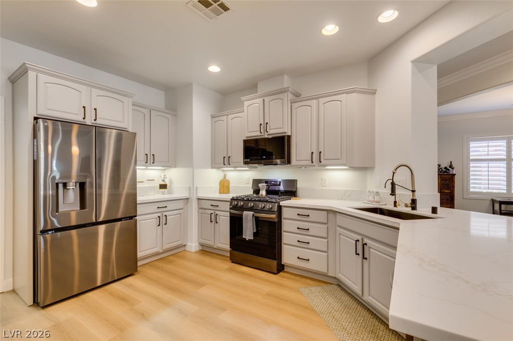 11253 Piper Peak Lane, Las Vegas, NV 89138 — photo 4