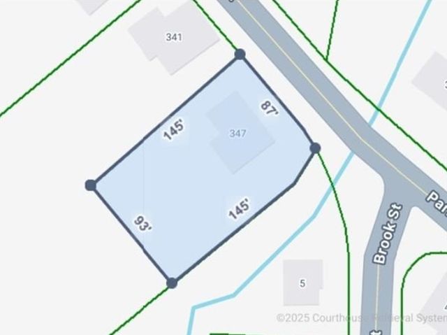 347 Ash St, Reading, MA 01867