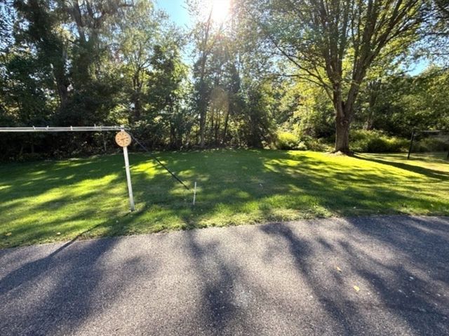 347 Ash St, Reading, MA 01867