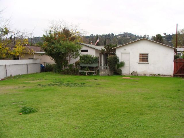 1134 Boulevard Pl., El Cajon, CA 92020