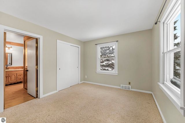 10890 S Watkoski Road, Traverse City, MI 49684