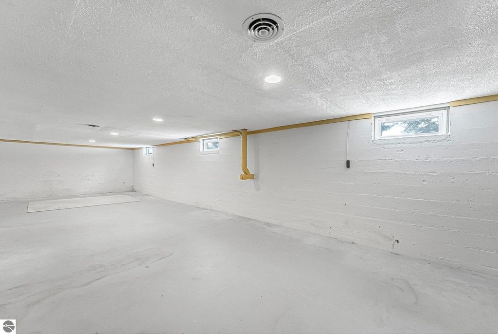 Image 34 of property listing at 10890 S Watkoski Road, Traverse City, MI 49684