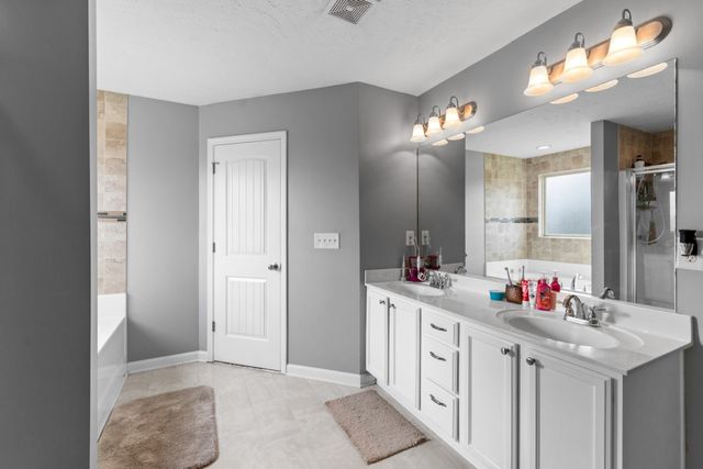 1613 Sprucedale Dr, Antioch, TN 37013