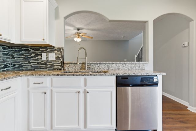 1613 Sprucedale Dr, Antioch, TN 37013