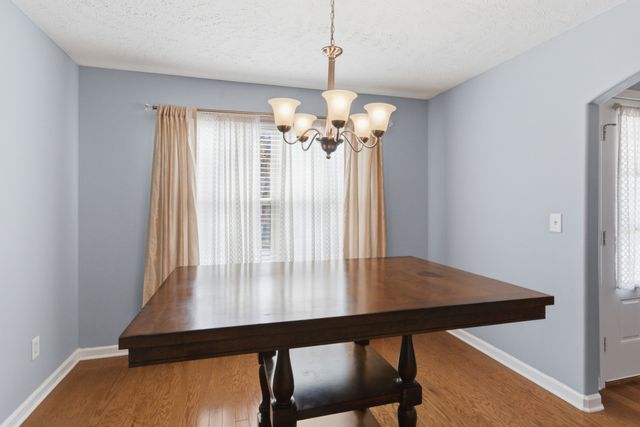 1613 Sprucedale Dr, Antioch, TN 37013