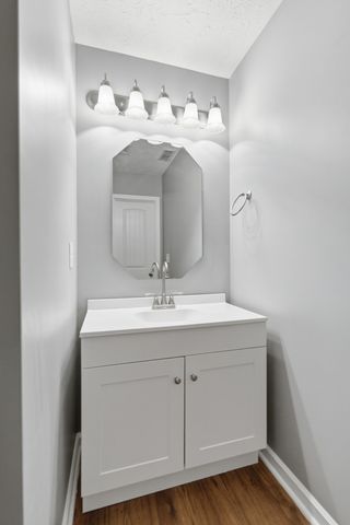 1613 Sprucedale Dr, Antioch, TN 37013