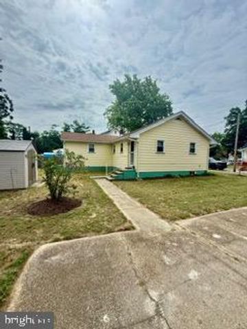402 FULTON ST, Millville, NJ 08332