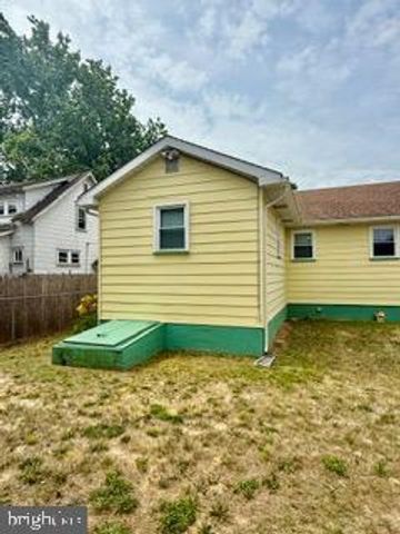 402 FULTON ST, Millville, NJ 08332