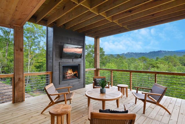 45 Eagle Watch Court, Blue Ridge, GA 30513