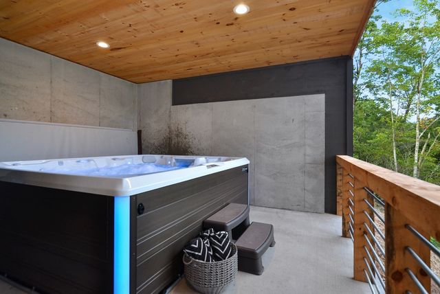 45 Eagle Watch Court, Blue Ridge, GA 30513