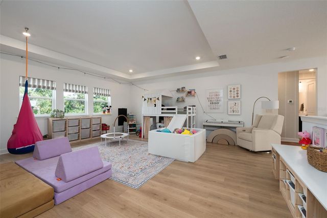 9161 RADIANT CIRCLE, Sarasota, FL 34241