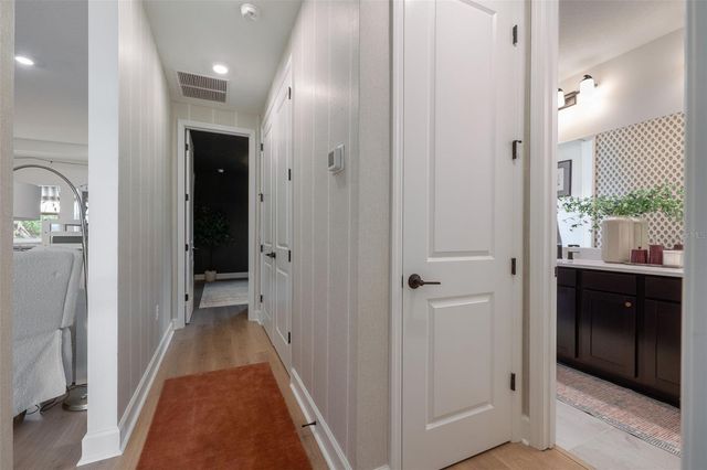 9161 RADIANT CIRCLE, Sarasota, FL 34241