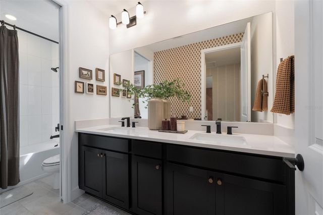9161 RADIANT CIRCLE, Sarasota, FL 34241