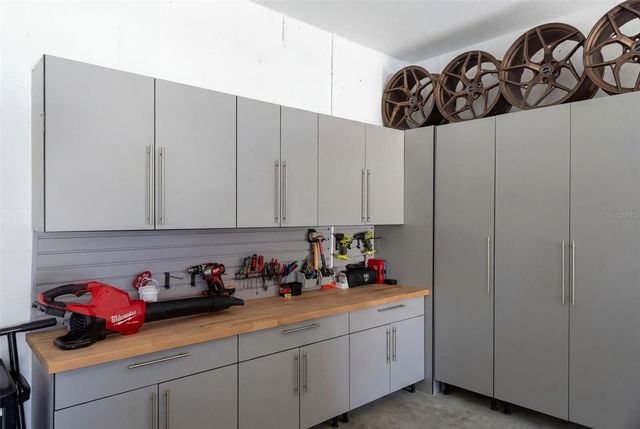 9161 RADIANT CIRCLE, Sarasota, FL 34241