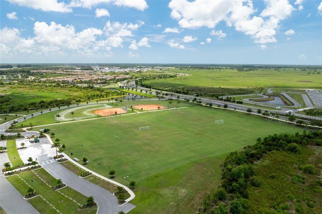 9161 RADIANT CIRCLE, Sarasota, FL 34241