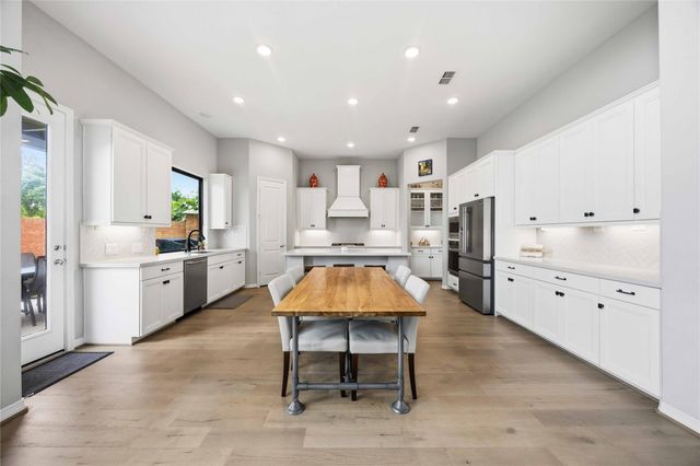 10623 Sawmill Park Drive, Missouri City, TX 77459