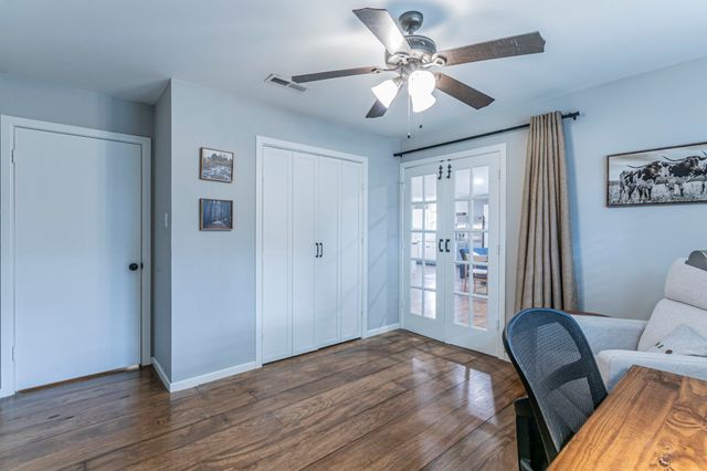 5729 Westlawn Drive, Waco, TX 76710