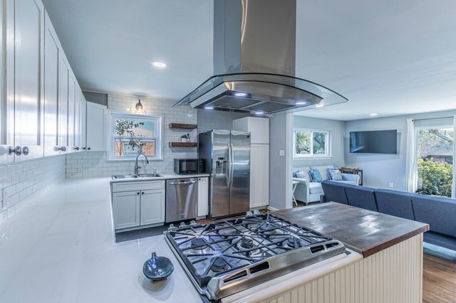 5729 Westlawn Drive, Waco, TX 76710