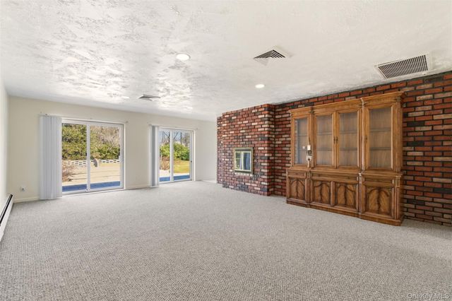 137 Burr Road, East Northport, NY 11731