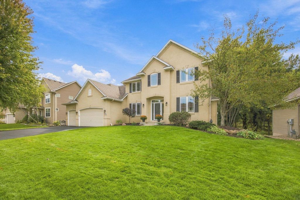 700 Mcfaddens Trail, Eagan, MN 55123 — photo 2