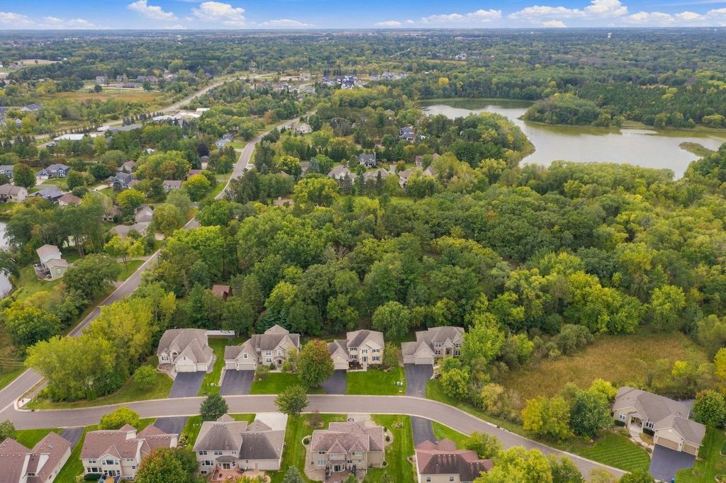 700 Mcfaddens Trail, Eagan, MN 55123 — photo 5