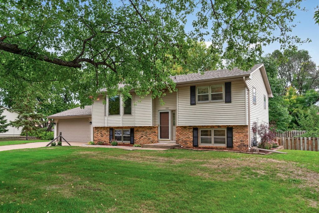 13931 Partridge Street NW, Andover, MN 55304
