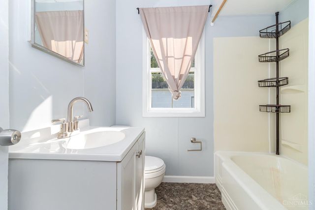 6077 Branch Hill Guinea Pike, Miami Twp, OH 45150