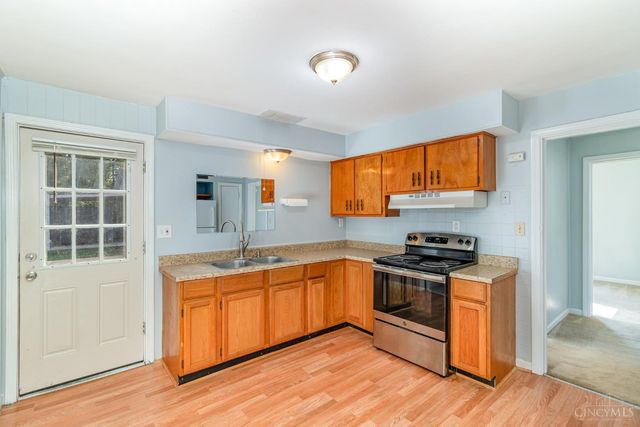 6077 Branch Hill Guinea Pike, Miami Twp, OH 45150