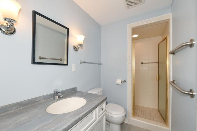 4042 N 111th STREET, Wauwatosa, WI 53222