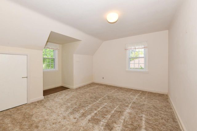 4042 N 111th STREET, Wauwatosa, WI 53222