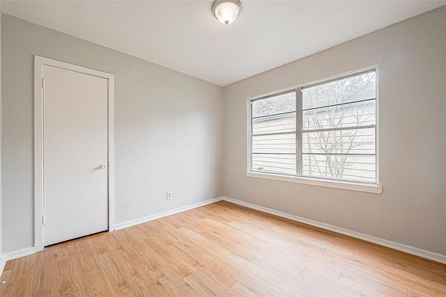 4910 Paradise Lane, Houston, TX 77048