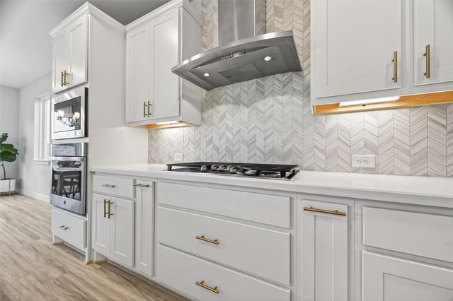 9010 Arkstone Canyon Court, Cypress, TX 77433