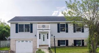 84 BANE BERRY LN, Martinsburg, WV 25404